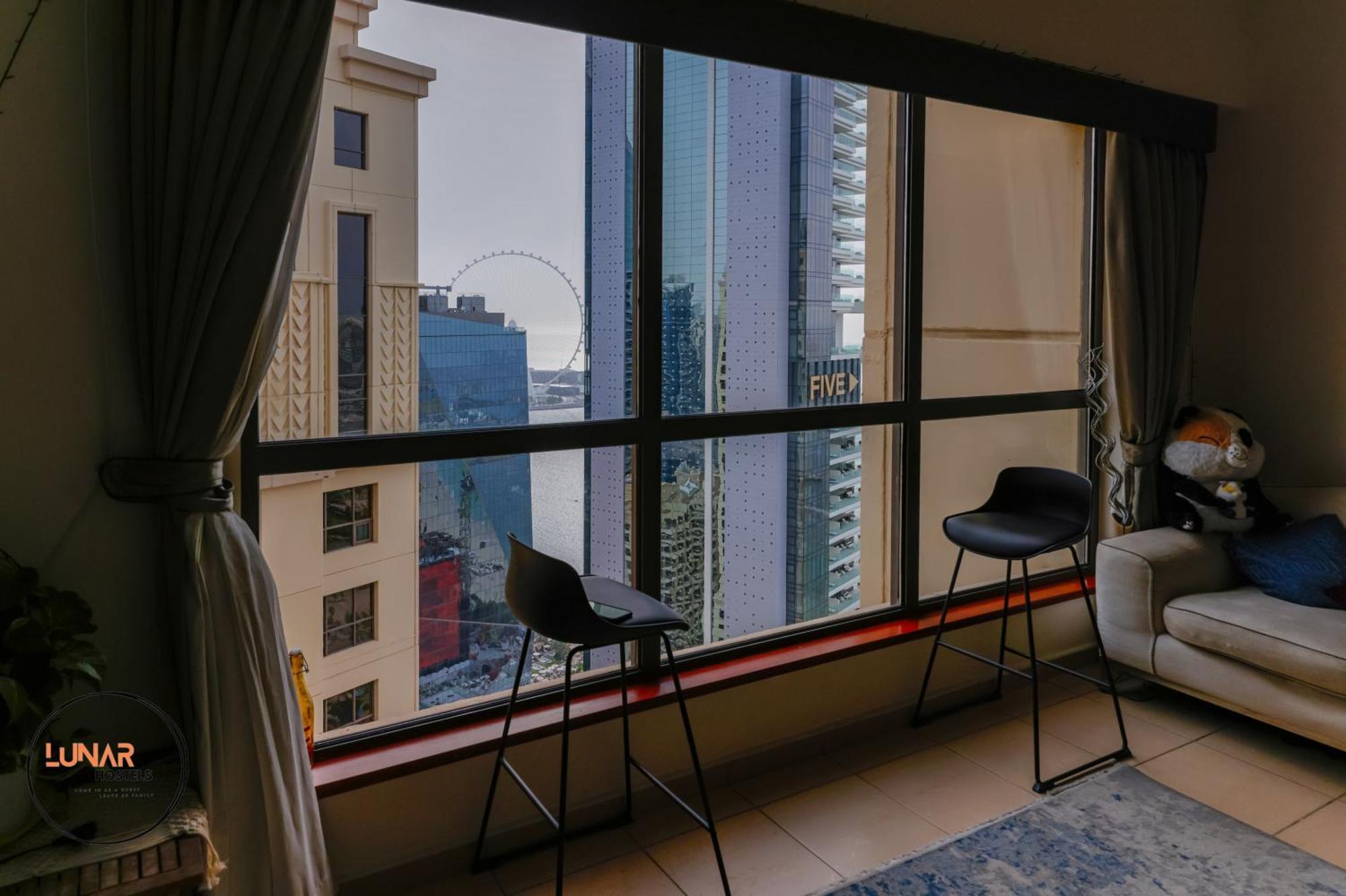 Lunar Cozy Hostel - Jbr Dubai Exterior photo
